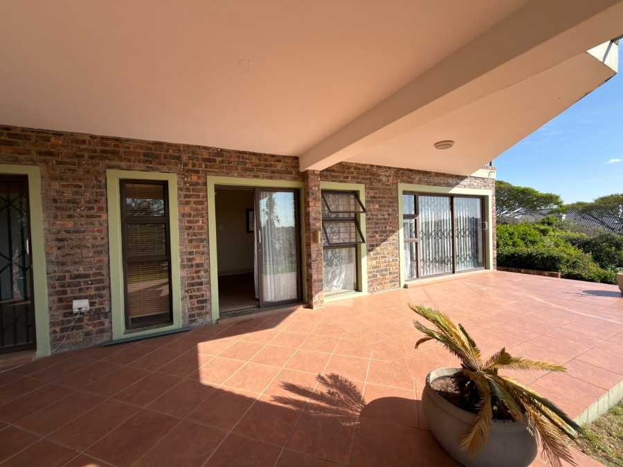 6 Bedroom Property for Sale in West Bank Eastern Cape